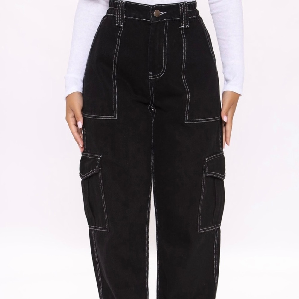 NWT! Fashion Nova ‘Give Me a Break’ Carpenter Jean - Sz 18